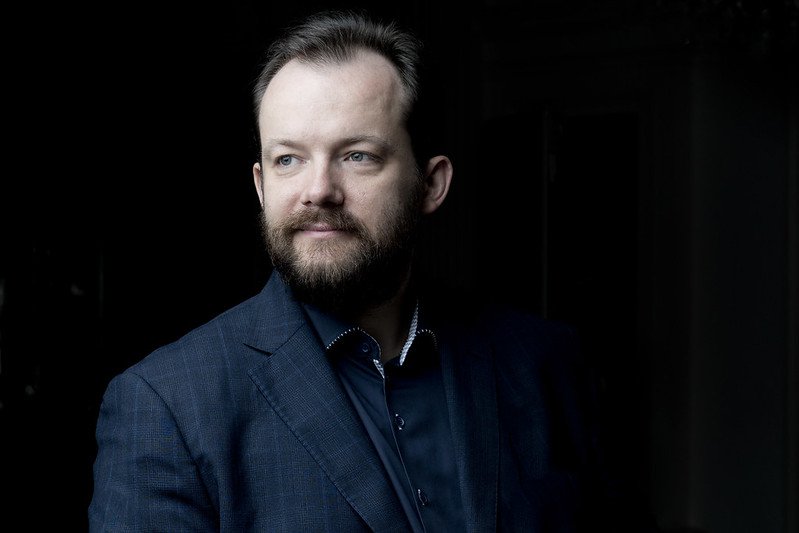 Andris Nelsons © Marco Borggreve.jpg