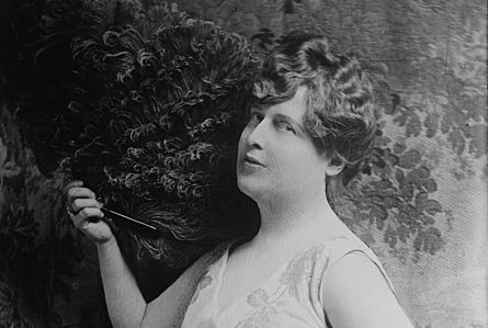 Nejhorší sopranistka historie Florence Jenkins zpívala v Carnegie Hall, s respektem na ni prý pohlížel i Enrico Caruso. Za její neschopností možná stála nemoc