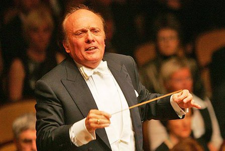 Ve věku 87 let zemřel světově uznávaný dirigent Zdeněk Mácal