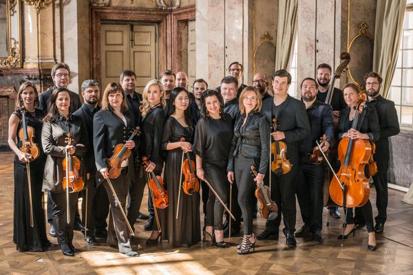 Adventní koncert Pražských komorních sólistů přinese hudbu Bacha,  Françaixe i Šostakoviče