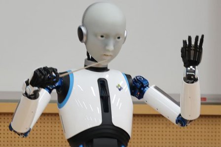 Robot bude v pátek dirigovat Korejský národní orchestr