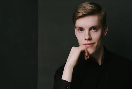Další mladý finský dirigent vstupuje na světový hudební trh