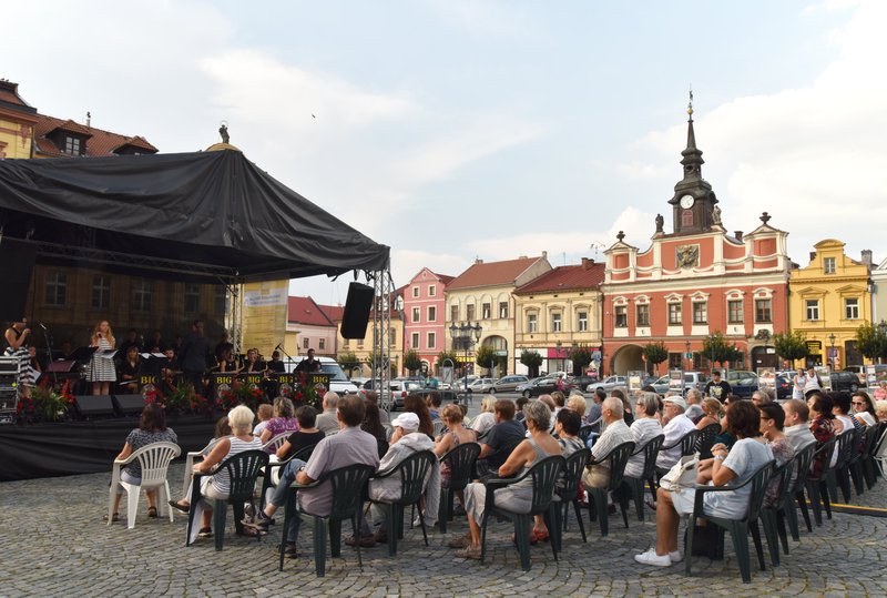 Zdroj - archiv festivalu Zlatá Pecka_02.jpg