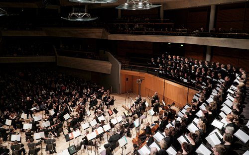 halle_choir_1200x750_credit_the_halle.jpg