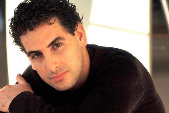 Juan Diego Flórez se vrací do Prahy