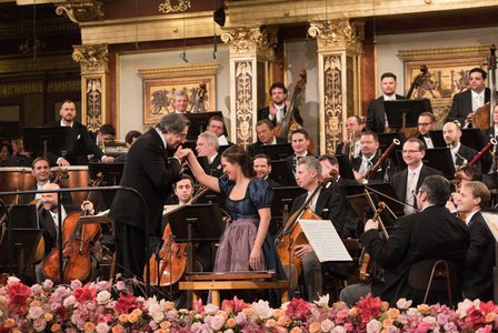 Na Novoročních koncertech Vídeňských filharmoniků nesmí chybět valčík Na krásném modrém Dunaji či Radeckého marš