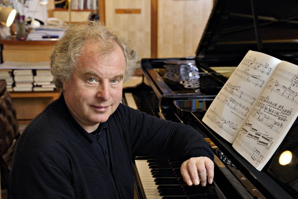 András Schiff bude rezidenčním umělcem Newyorské filharmonie