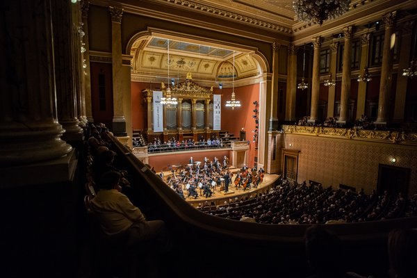 Zjistěte si, kolik lidí přijde na váš koncert