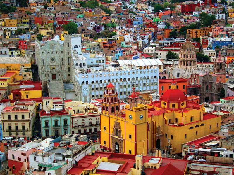 view-city-Guanajuato-foreground-Mexico-basilica.webp