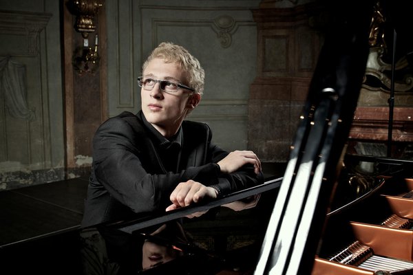 O hudbě s mladým klavíristou Karlem Vrtiškou